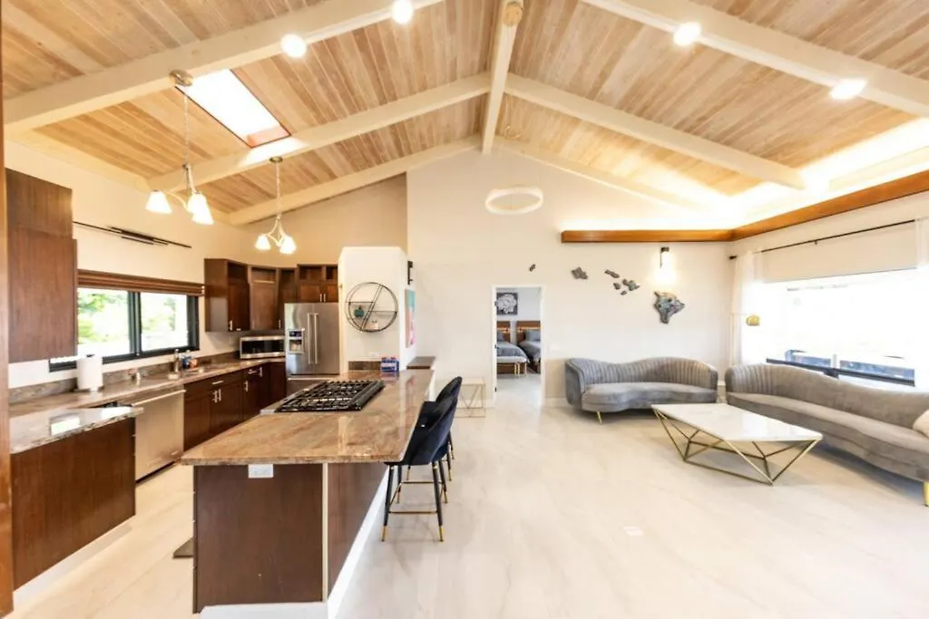 Private Pool & Spa-Beautiful Oceanview Home Kailua-Kona